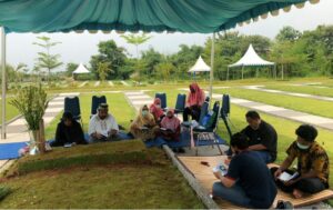 Adab Tata Cara Berziarah Ke Makam Orang Tua Sesuai Sunnah
